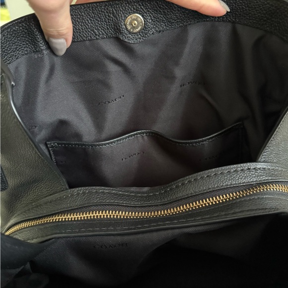 Coach Black Leather Shoulder Bag with Gold Accents - Picture 5 of 9